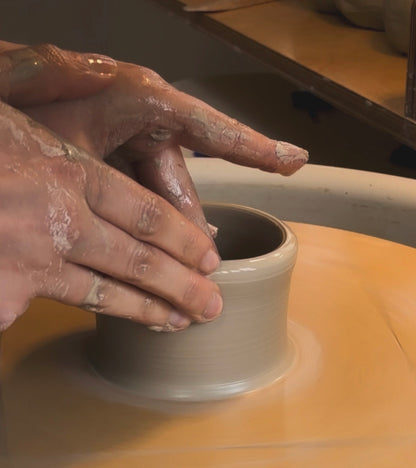 1-1 Wheel throwing session